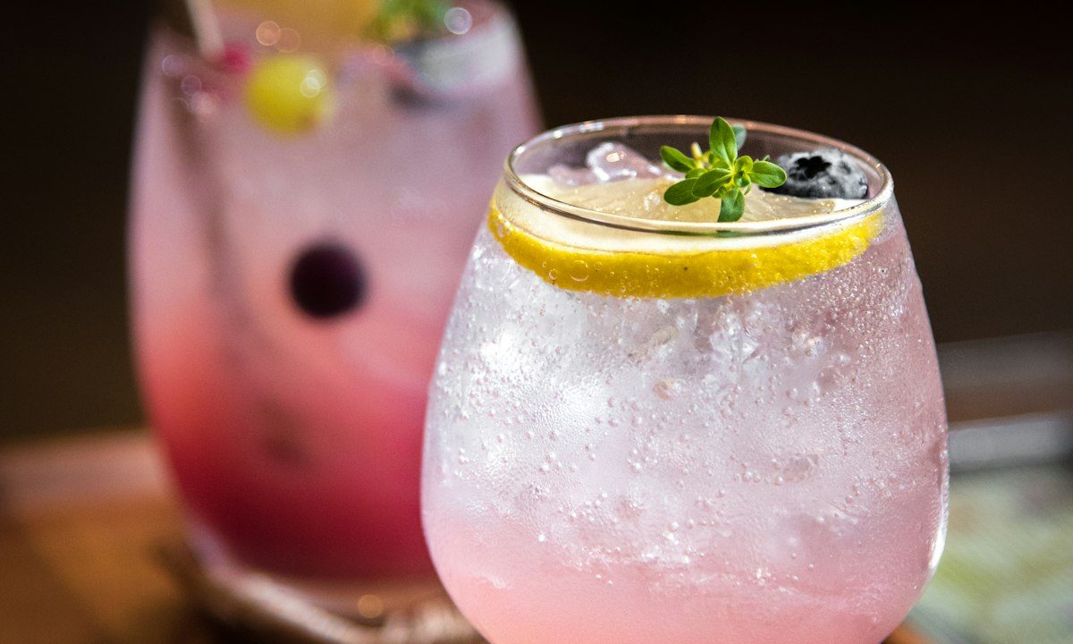 Lillet Rose Spritz - recette de cocktail